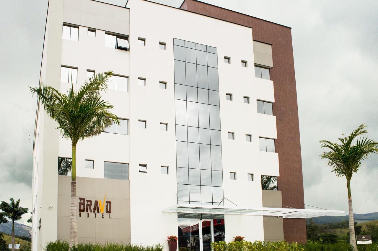 Bravo Hotel João Neiva Esterno foto
